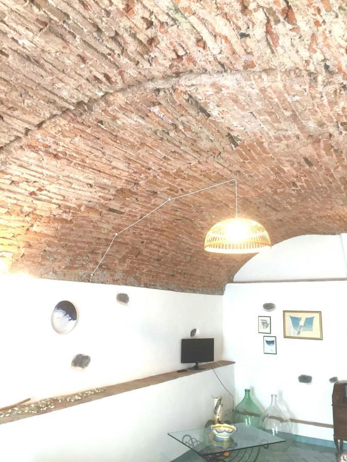 Bouganville Catania Bagian luar foto