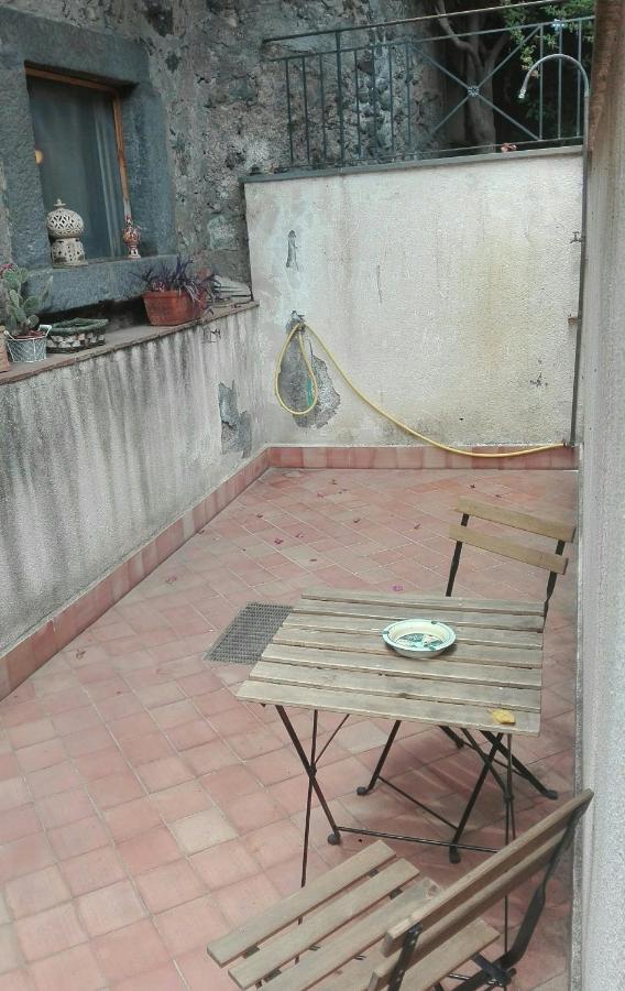 Bouganville Catania Bagian luar foto